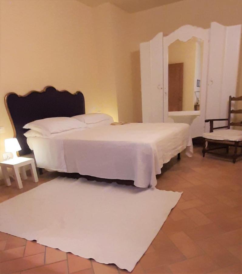 Residence Solalto San Vincenzo Bagian luar foto