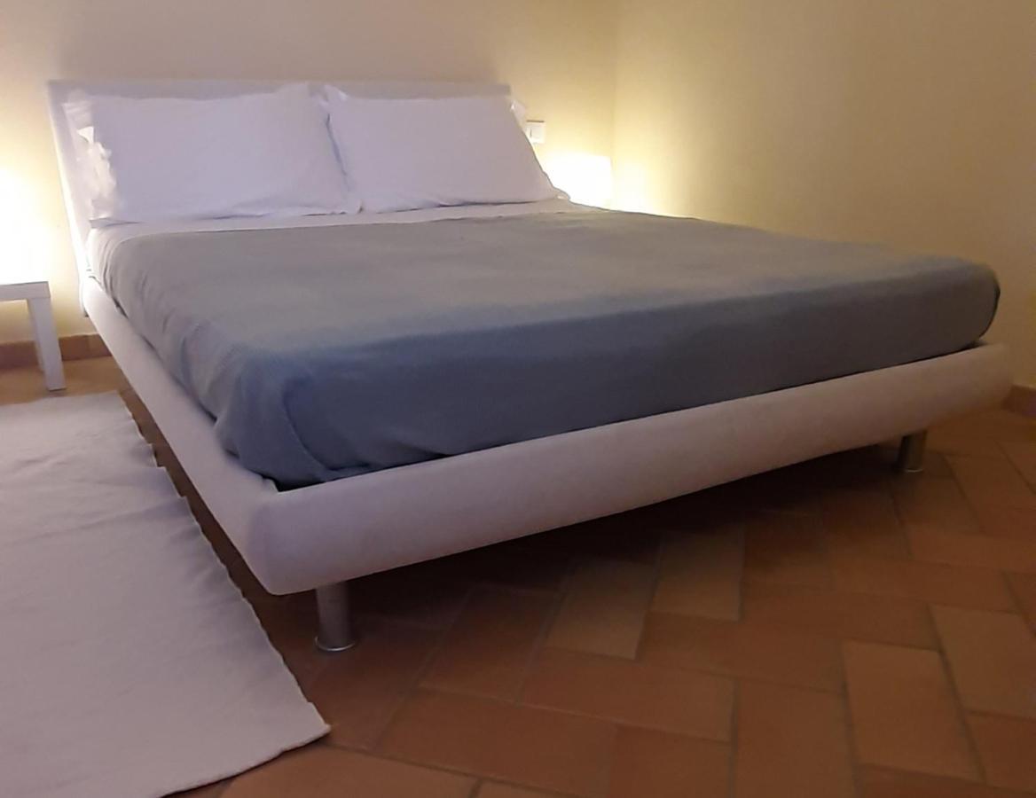 Residence Solalto San Vincenzo Bagian luar foto