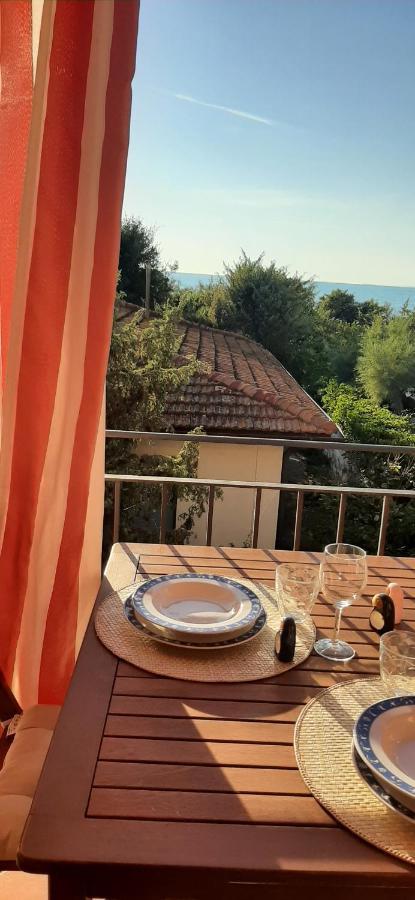 Residence Solalto San Vincenzo Bagian luar foto